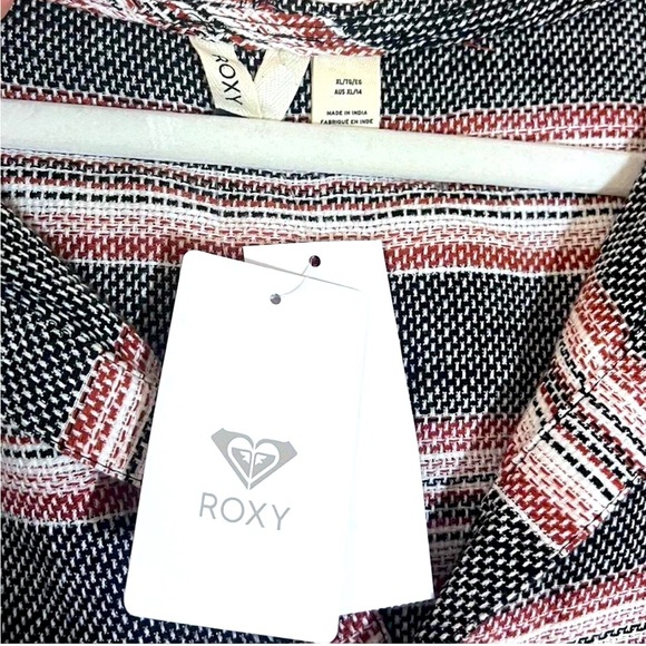 Roxy Black and Red Striped Baja Women’s Hoodie - Picture 3 of 4